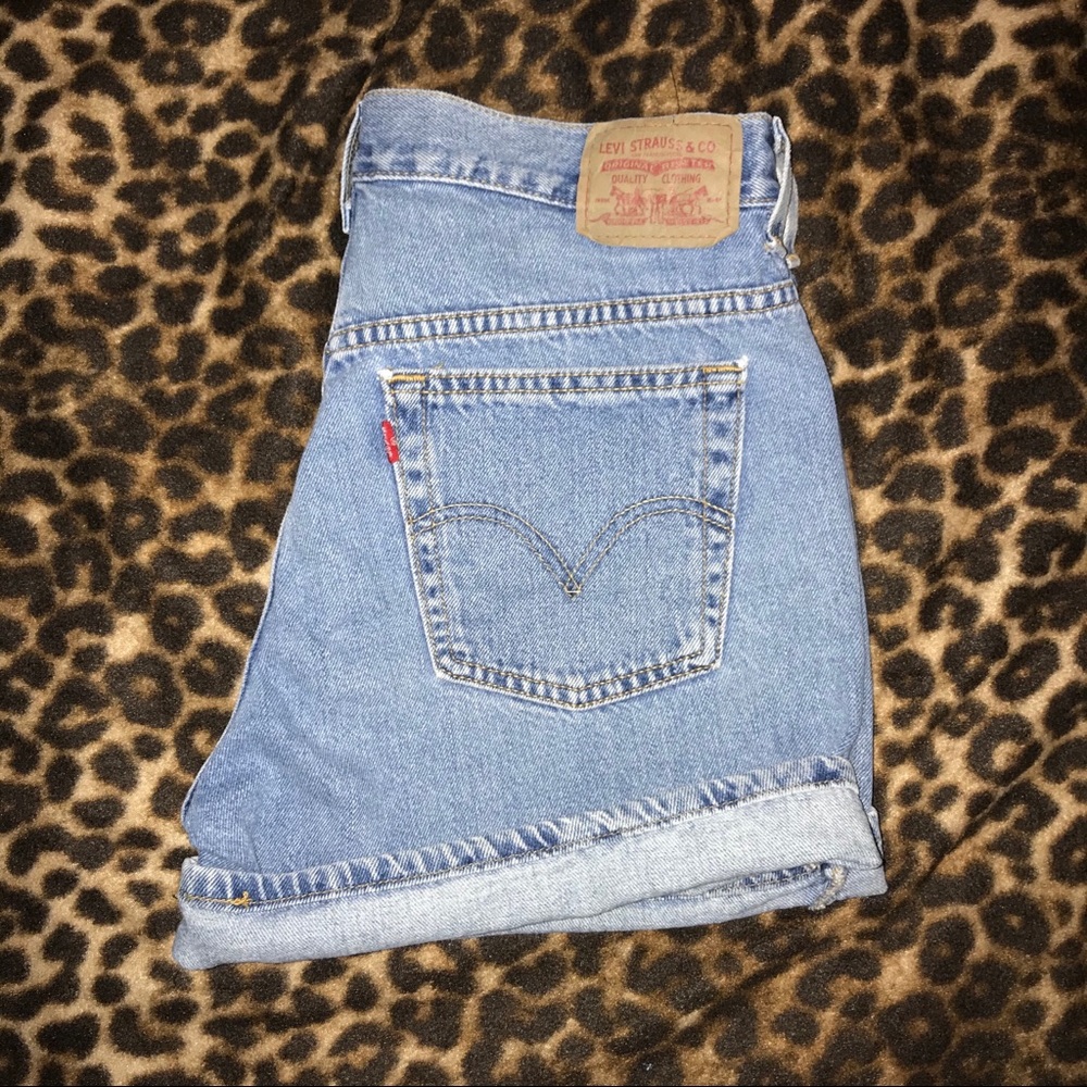 Levi’s shorts size 10